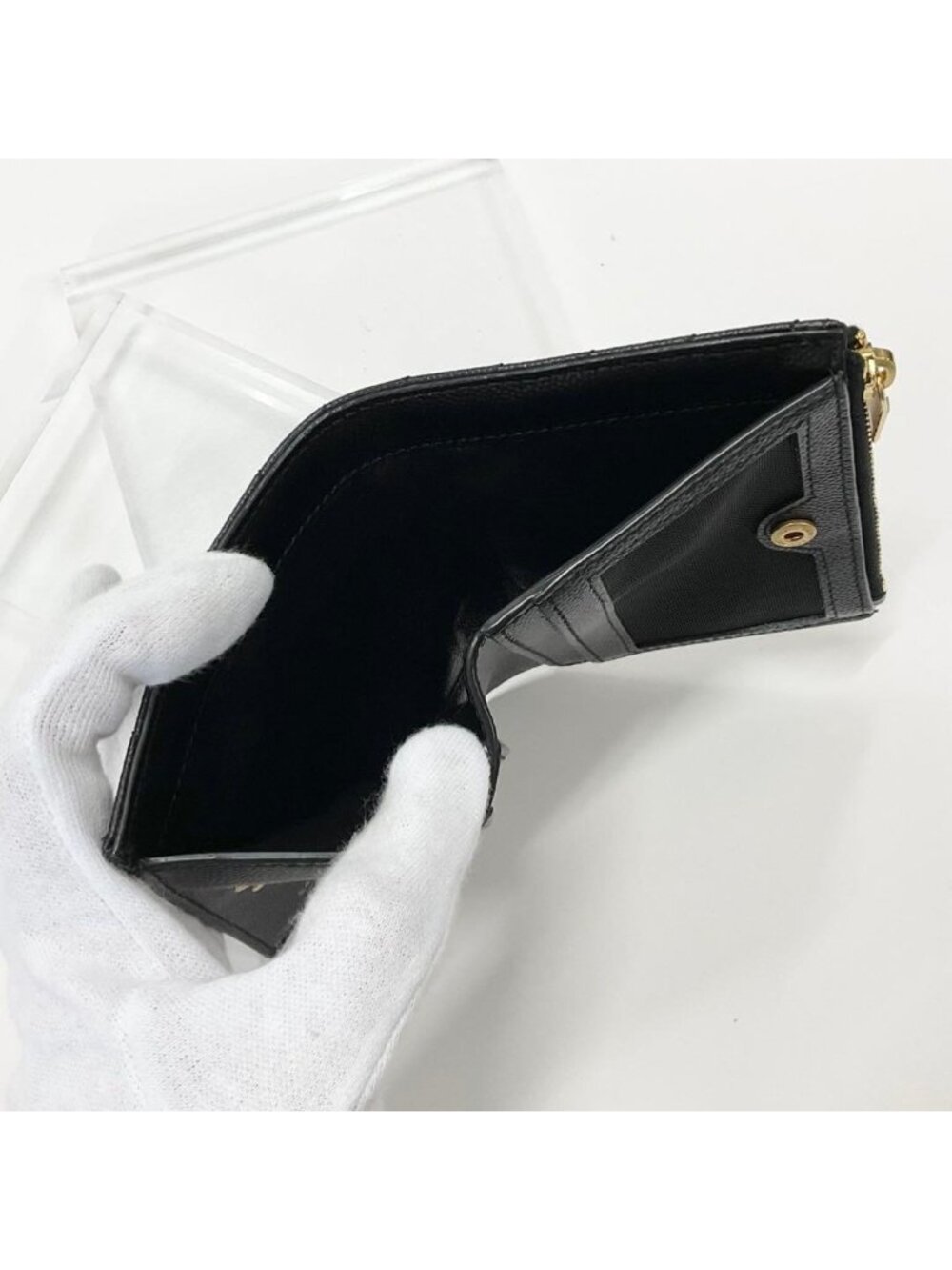 Saint Laurent Leather 2 Parts Stitch YSL Logo Quilted Wallet - Picture 5 of 10